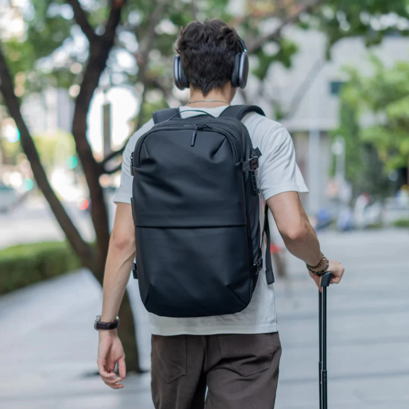 CarryMo™ Vacuum Compression Backpack 2.0