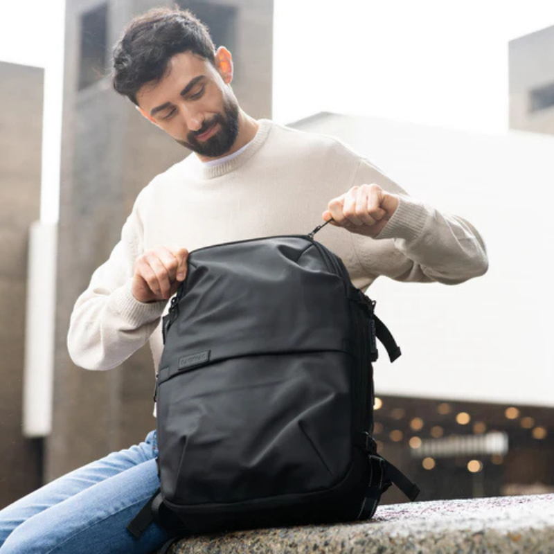 CarryMo™ Vacuum Compression Backpack 2.0